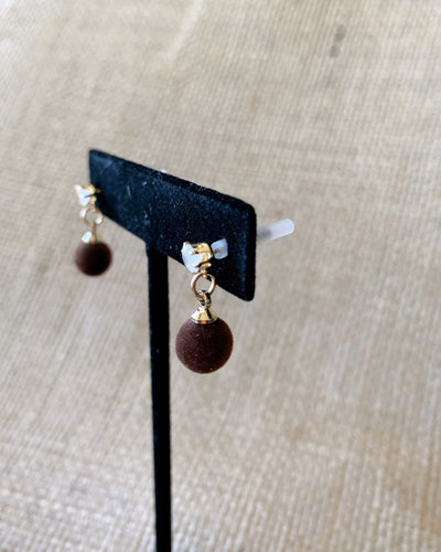 White Gold+Brown Velvetiszm Mini Earring