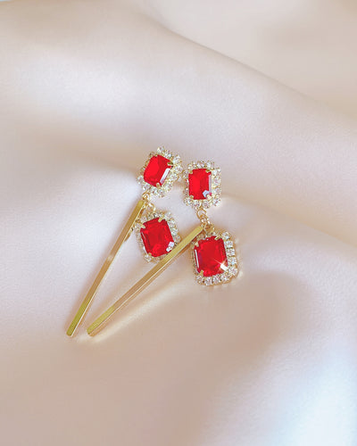 Classic Red Glittering Earring