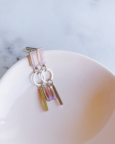 Majestic Light Pink Bar Earring